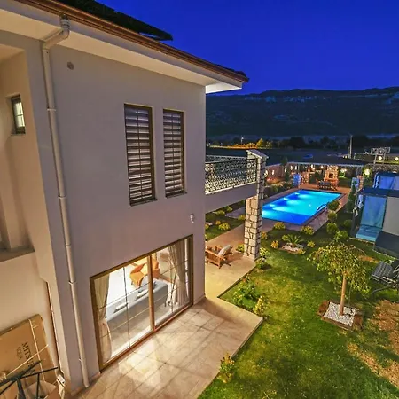 Villa Farm *